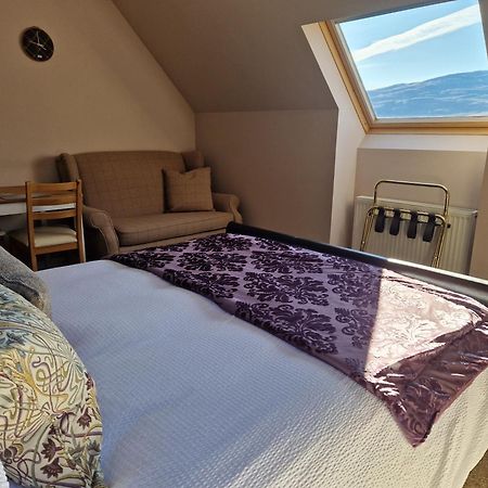 Croft 17 Hotel Ullapool Szoba fotó
