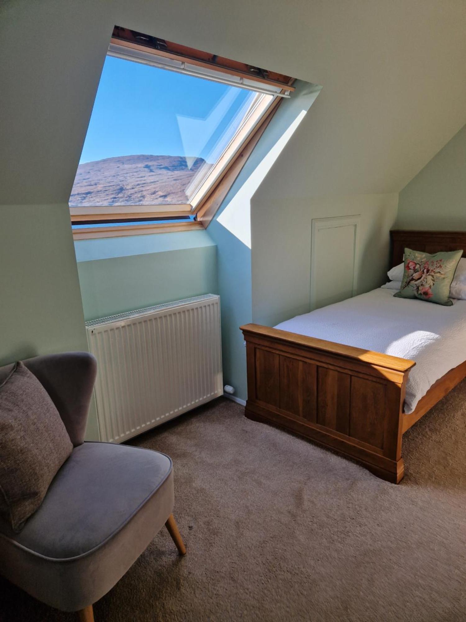 Croft 17 Hotel Ullapool Szoba fotó